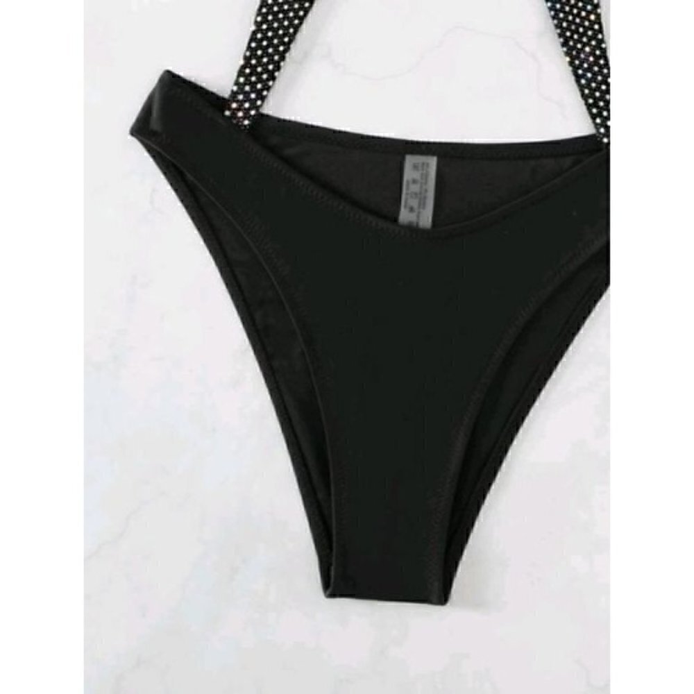 Black  Detail Cut Out One Piece Swimsuit - Picture 5 of 7